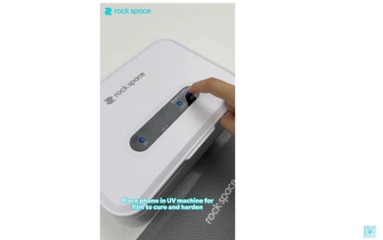 Rock Space: ¡la máxima protección del teléfono para un viaje duradero!